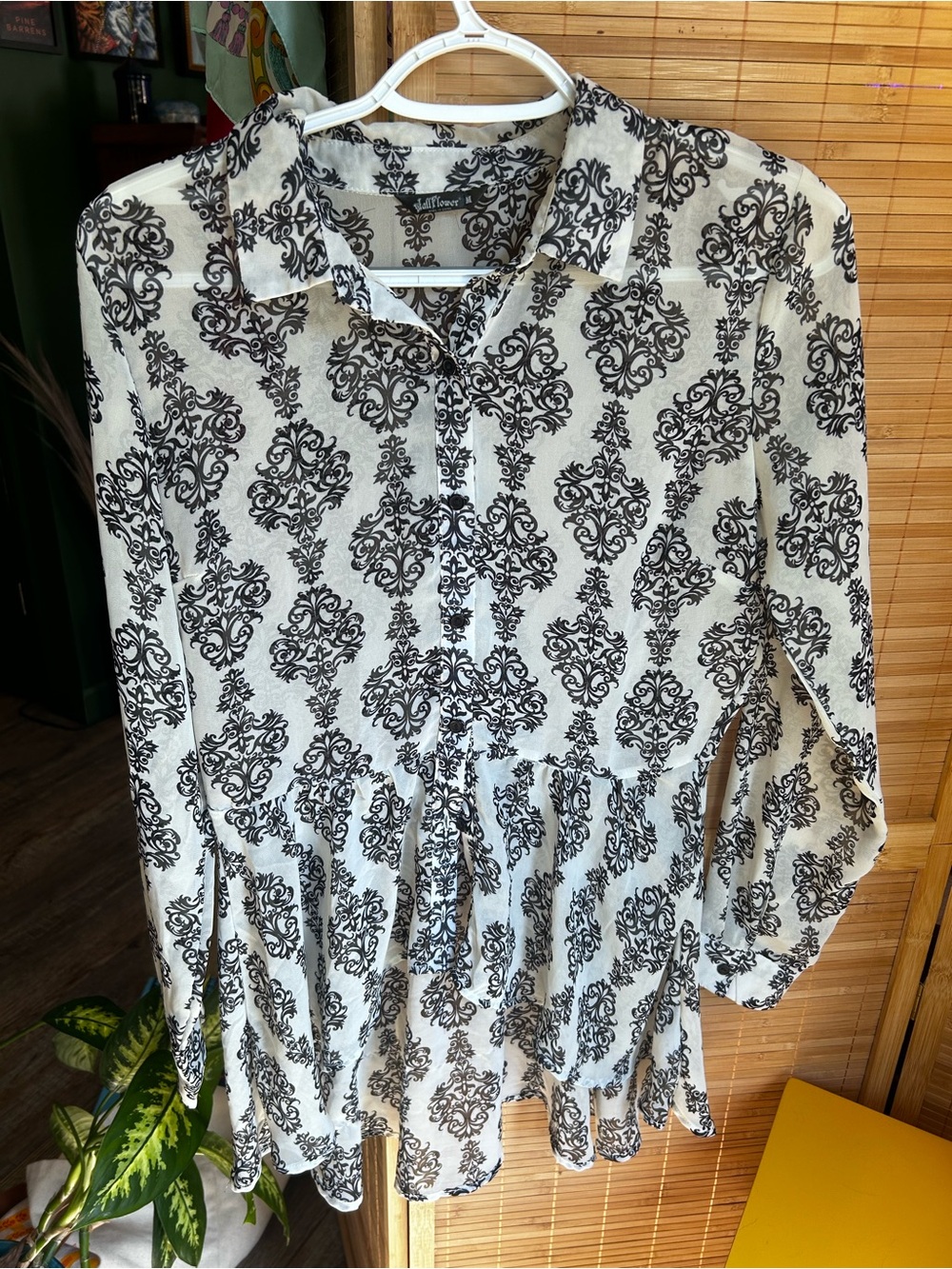 Wallflower Black and White damask pattern blouse